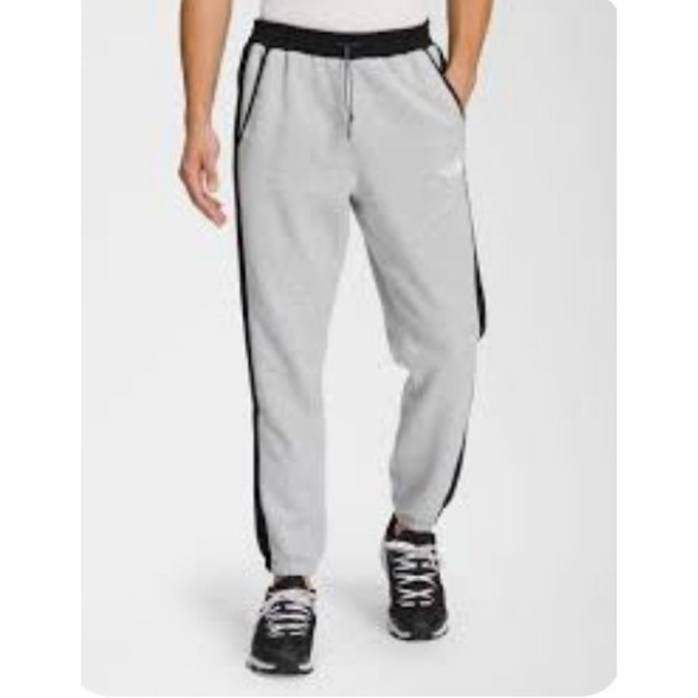 The North Face Mens XXL Short Grey Black Colorblock Jogger Sweatpants